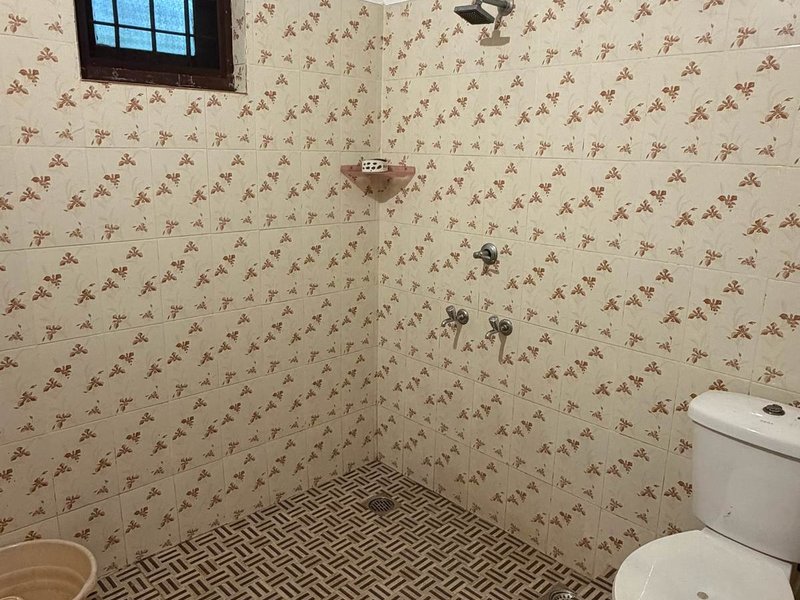 Ensuite bathroom at Gowrisankara House of Ayurveda